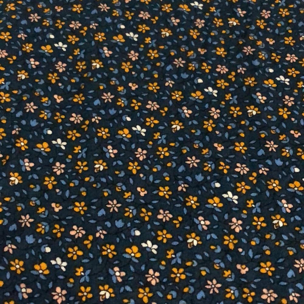 Tiny floral pattern top